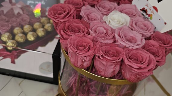 Clear Love Round Box