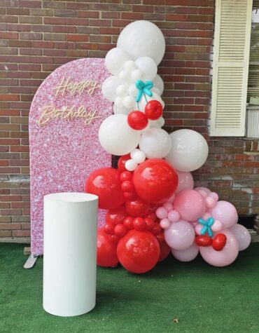 Simply Basic Decoration