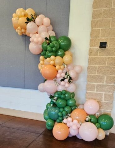 Balloon garlands