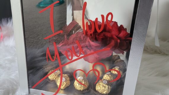 Luxury Square Flower Gift (Acrylic)