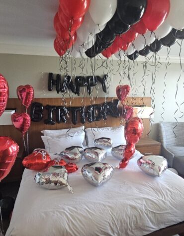 Deco room